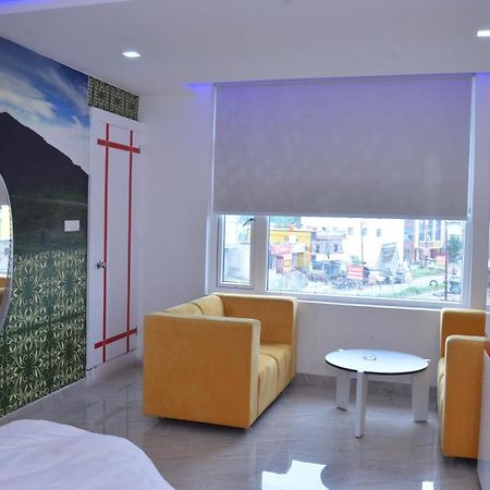 Hotel Blue Bell Raiwala Luaran gambar