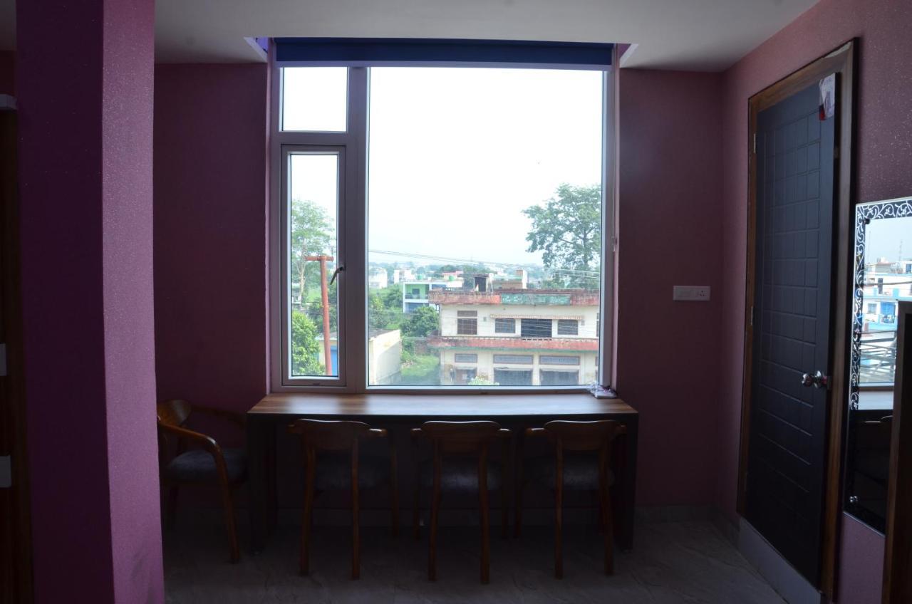 Hotel Blue Bell Raiwala Luaran gambar