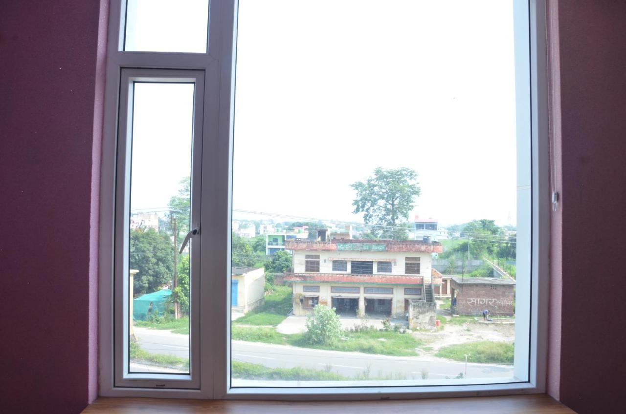 Hotel Blue Bell Raiwala Luaran gambar